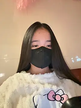 Gwen879 online show from March 6, 12:38 am