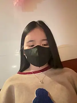 Gwen879 online show from March 15, 12:34 pm