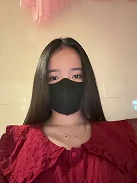 Gwen879 online show from March 2, 12:33 am