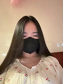 Gwen879 online show from March 16, 11:18 pm