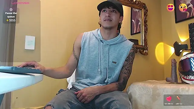 Snapshot of bruno_do_santos chatting on February 10, 3:16 am bruno do santos online show from February 10, 3:16 am