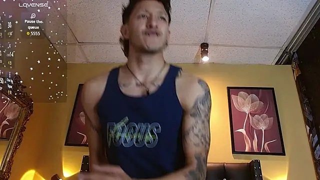 Snapshot of bruno_do_santos chatting on February 20, 1:24 am bruno do santos online show from February 20, 1:24 am