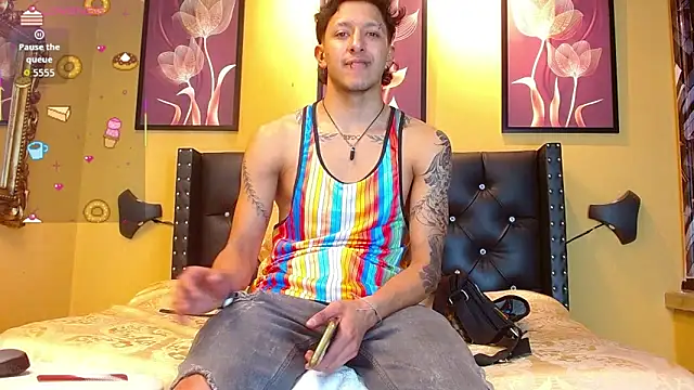 Snapshot of bruno_do_santos chatting on February 19, 5:04 am bruno do santos online show from February 19, 5:04 am