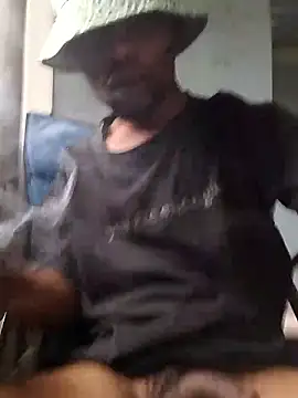 Snapshot of Sirctions chatting on January 8, 2:45 pm Sirctions online show from January 8, 2:45 pm