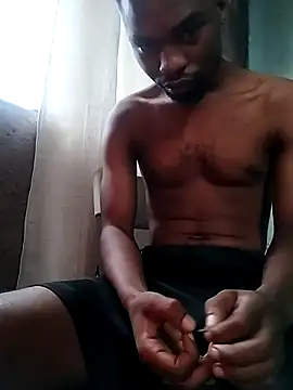 Snapshot of Sirctions chatting on January 9, 4:41 am Sirctions online show from January 9, 4:41 am