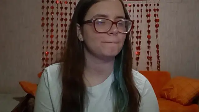 Miyabeee online show from February 12, 5:02 pm