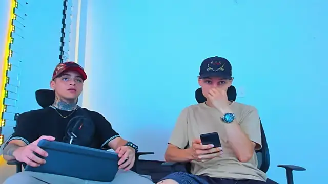 Thomas-Wil online show from January 10, 7:42 pm