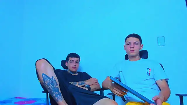 Thomas-Wil online show from June 1, 3:22 pm