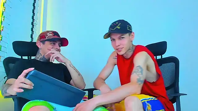 Thomas-Wil online show from February 20, 5:37 pm