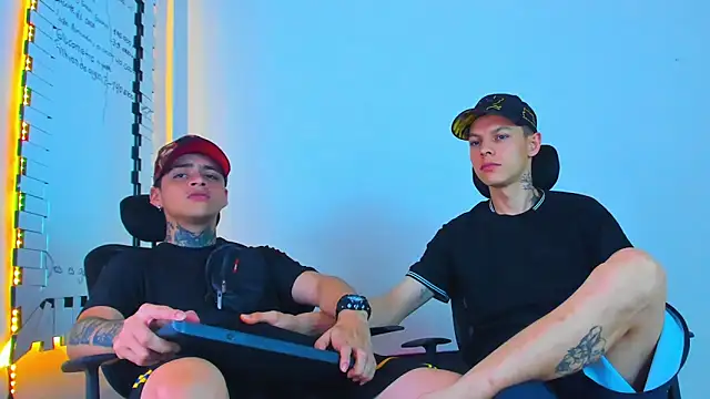 Thomas-Wil online show from February 9, 3:59 am