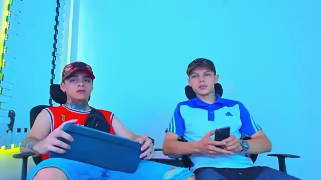 Thomas-Wil online show from January 12, 9:31 pm