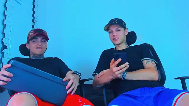 Thomas-Wil online show from February 28, 7:46 pm