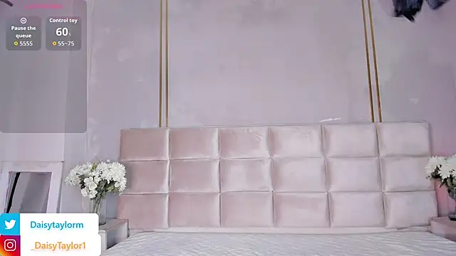 DaisyTaylor   online show from February 5, 1:07 pm