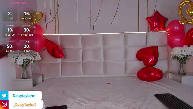 DaisyTaylor   online show from February 16, 1:32 pm