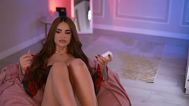 Arabian Rose online show from March 10, 9:30 pm