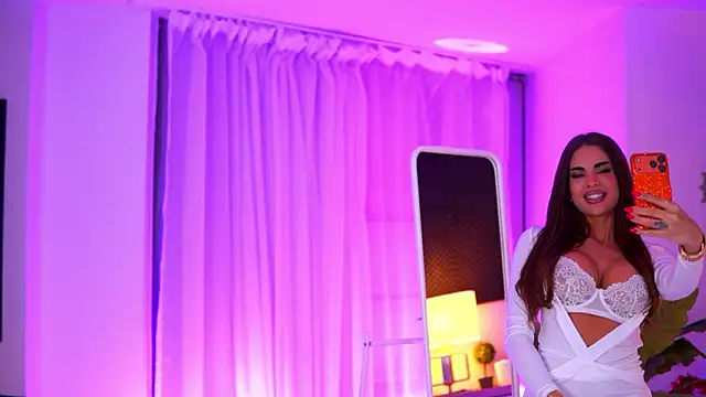 Arabian Rose online show from March 23, 8:30 pm