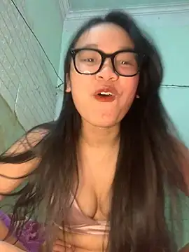 Leeeiu online show from January 11, 10:11 am