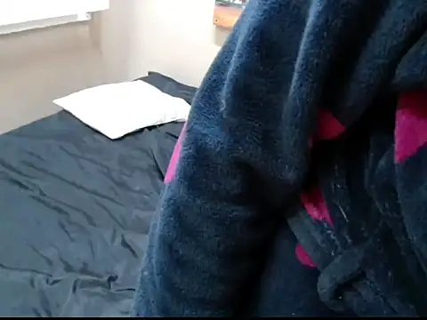 TallDivaNoir online show from January 11, 6:09 am