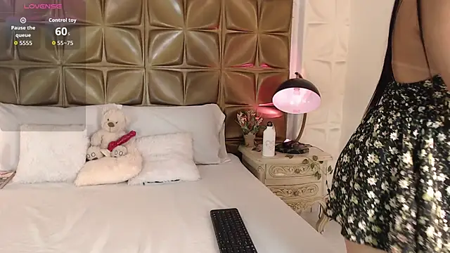 KeisyCamer online show from April 2, 4:30 am