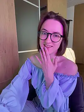 Persephone Kore online show from May 7, 4:21 pm