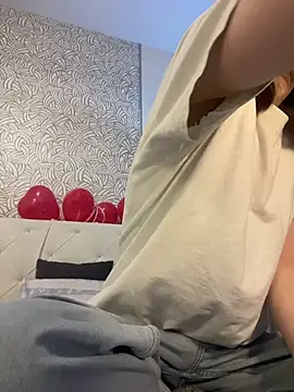 Persephone Kore online show from February 14, 5:24 pm