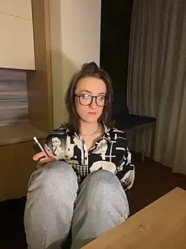 Persephone Kore online show from March 6, 5:08 pm