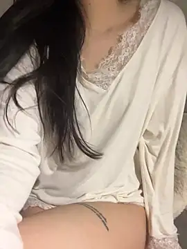 Linaa sexxy online show from March 6, 6:30 am