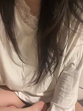 Linaa sexxy online show from April 18, 6:43 pm