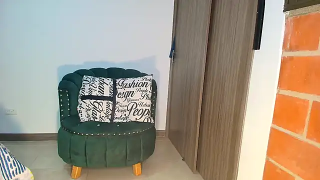 thalianapraadaa  online show from February 26, 12:10 am