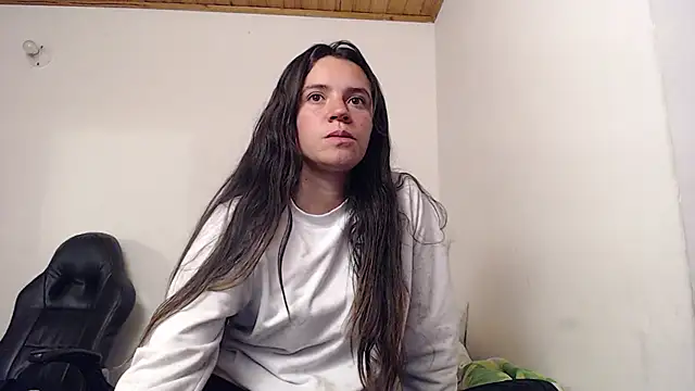 Shanel Lozano online show from April 14, 2:49 am