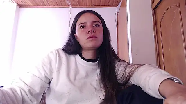 Snapshot of Shanel_Lozano chatting on February 20, 3:47 pm Shanel Lozano online show from February 20, 3:47 pm