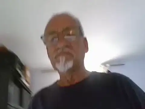 Snapshot of Patyman chatting on June 20, 7:52 pm Patyman online show from June 20, 7:52 pm