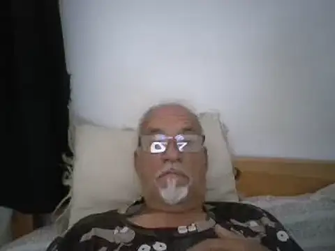 Snapshot of Patyman chatting on June 17, 2:27 pm Patyman online show from June 17, 2:27 pm