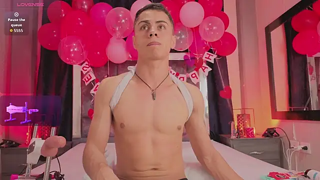 LeoMonnroe online show from February 17, 8:06 pm