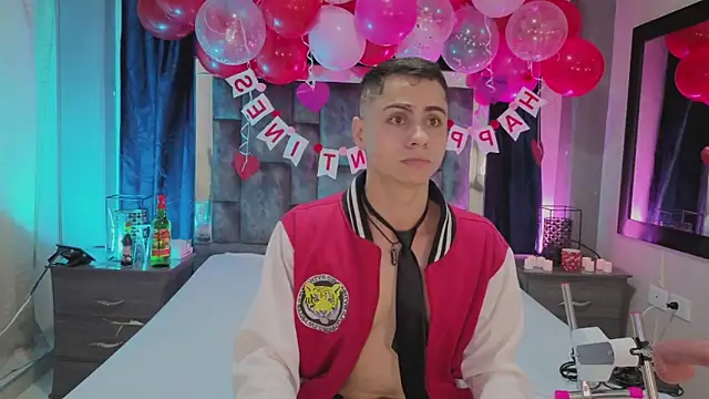 LeoMonnroe online show from February 12, 7:57 pm