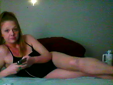 tinytiff33 online show from January 14, 2:15 am