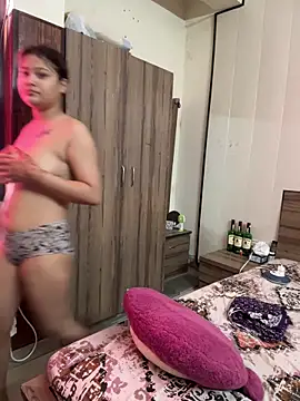 HotNeha08 online show from May 24, 3:06 am