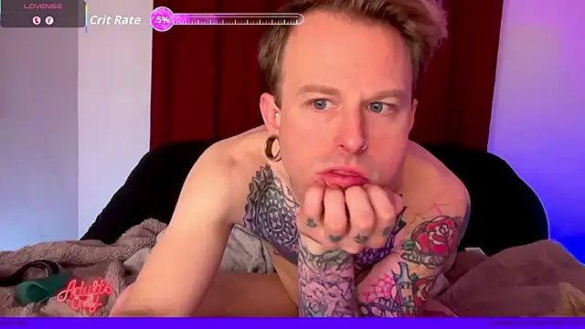 MickeyMoans444 online show from February 28, 1:16 am