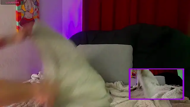 MickeyMoans444 online show from February 20, 1:02 am