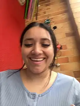 Veronica Wins  online show from March 9, 8:12 pm