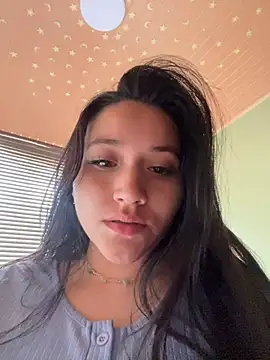 Snapshot of Veronica_Wins_ chatting on February 18, 7:10 pm Veronica Wins online show from February 18, 7:10 pm