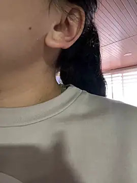 Snapshot of Veronica_Wins_ chatting on February 10, 7:46 pm Veronica Wins online show from February 10, 7:46 pm