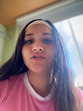 Veronica Wins  online show from May 20, 3:09 pm
