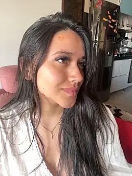 Veronica Wins  online show from April 10, 6:59 pm