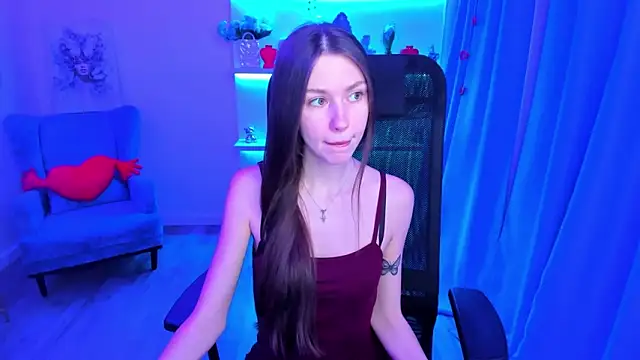 Snapshot of AliceJertis chatting on February 24, 4:24 am AliceJertis online show from February 24, 4:24 am