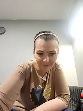 Snapshot of roksa2026 chatting on February 20, 8:16 am roksa2026 online show from February 20, 8:16 am