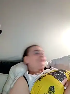 Snapshot of roksa2026 chatting on June 12, 6:16 pm roksa2026 online show from June 12, 6:16 pm