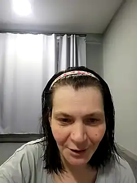 Snapshot of roksa2026 chatting on February 18, 8:16 pm roksa2026 online show from February 18, 8:16 pm