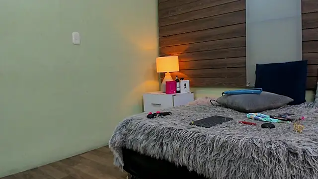 Hadde multisquirt online show from February 19, 12:02 pm