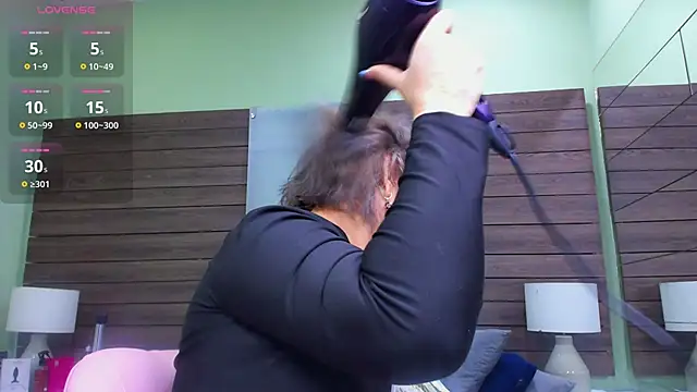 Hadde multisquirt online show from March 31, 11:56 am